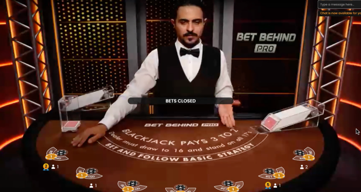 Bet Behind Pro blackjack Gameplay