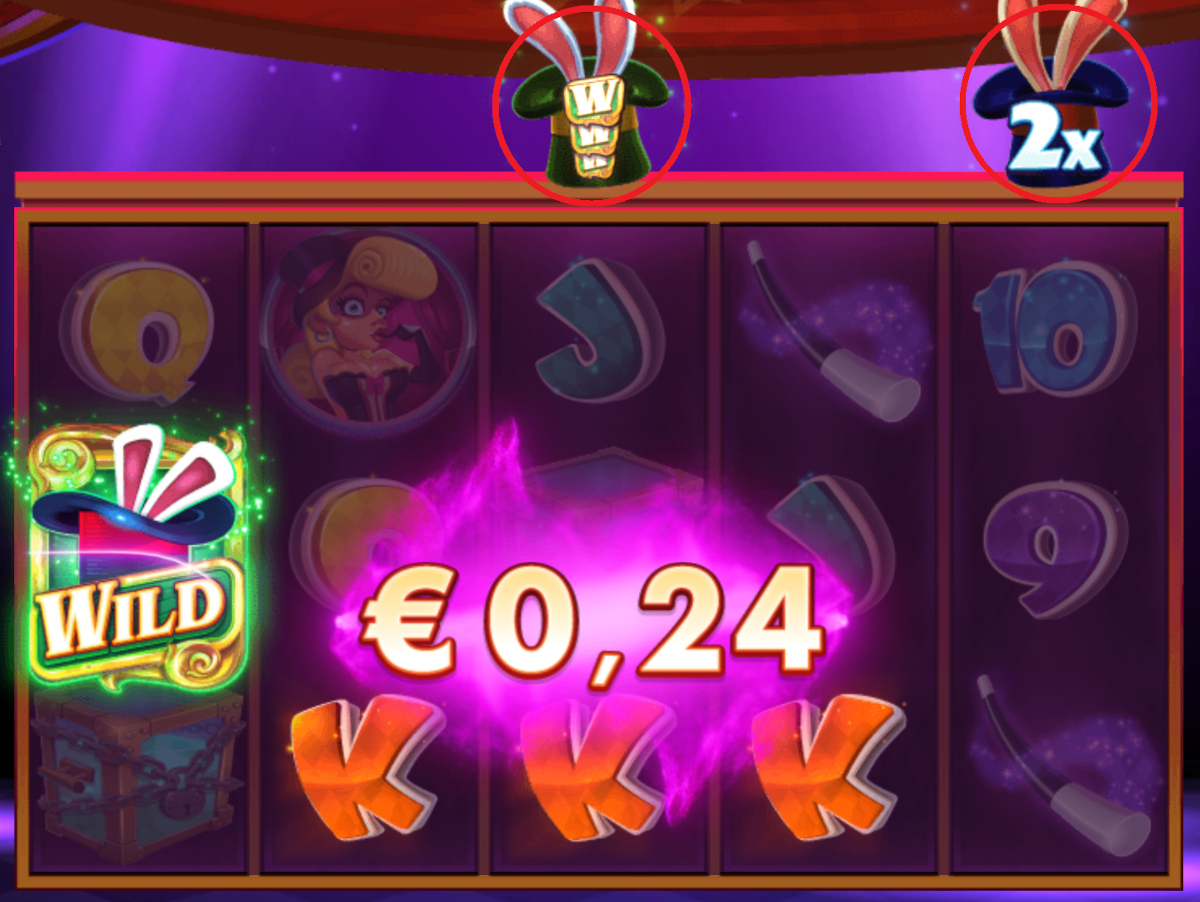 Shifting reels slot